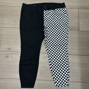 Hot Topic Denim Women's 24 Hi Rise Super Skinny Checkered Half Jeans Emo Goth